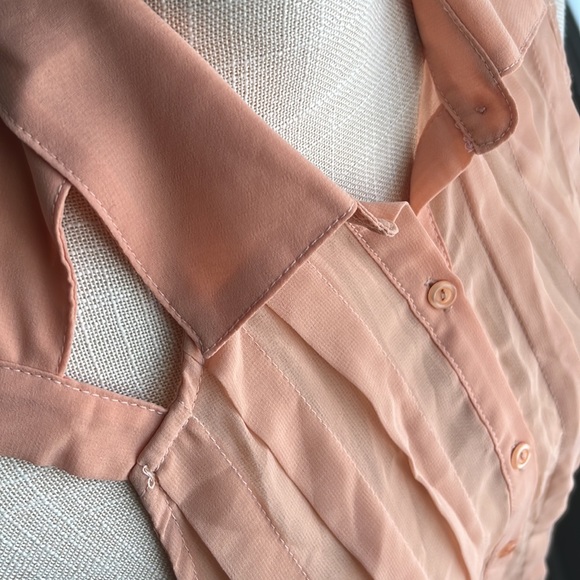 Peach chiffon high low cut out back top - Picture 8 of 10